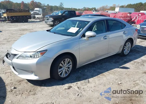 2013 Lexus Es 350 z USA, uszkodzony, nr VIN JTHBK1GG6D2031452